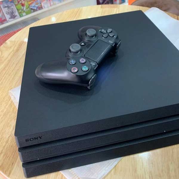 may-ps4-pro-cuh72xx-00